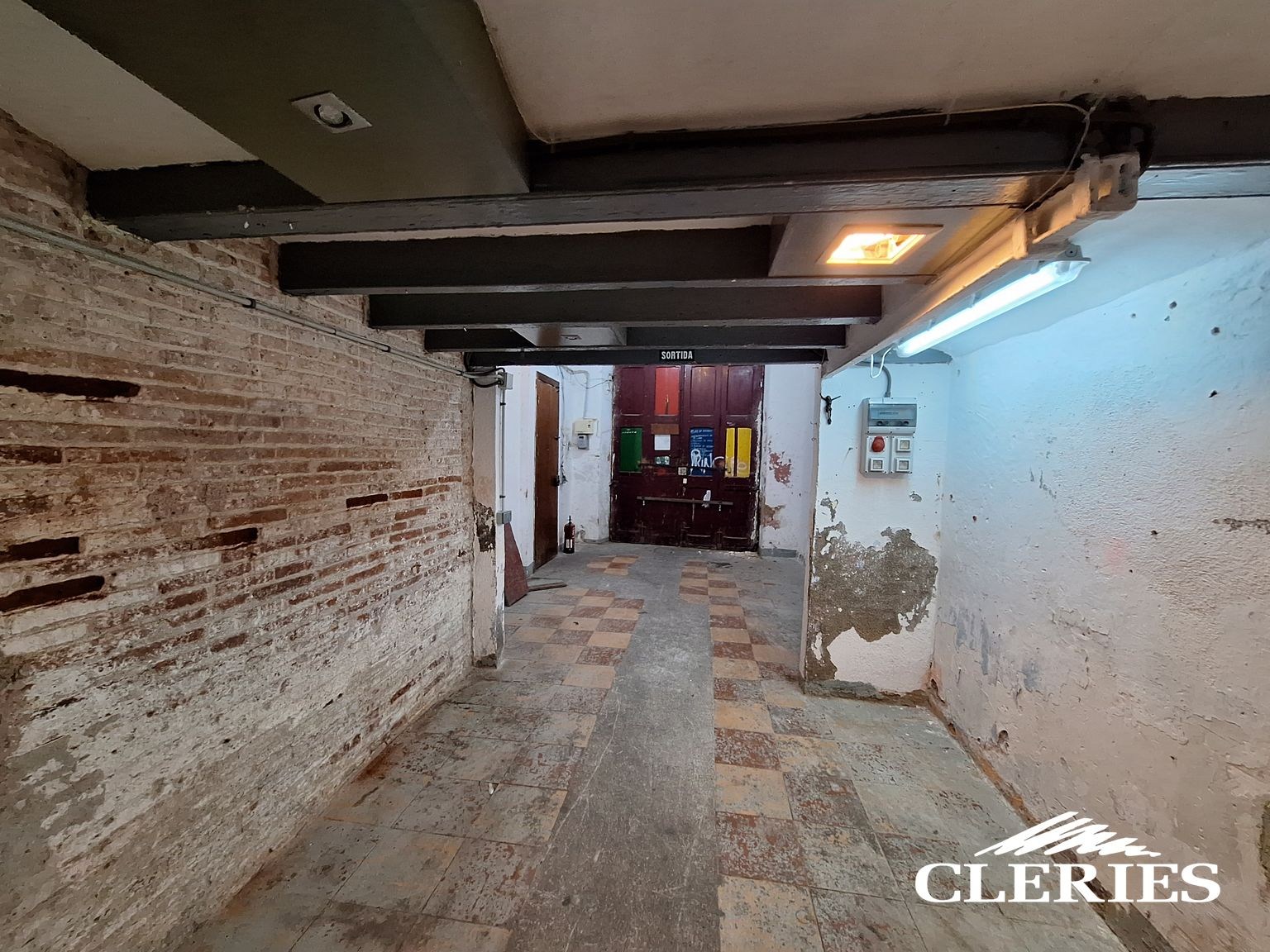 /RealEstateImages/6749/20250724_110539 [Resolucion de Escritorio].jpg